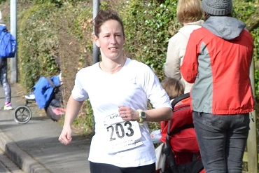 Cheshire CAT athlete Leila Coulter at High Legh 10k 2016